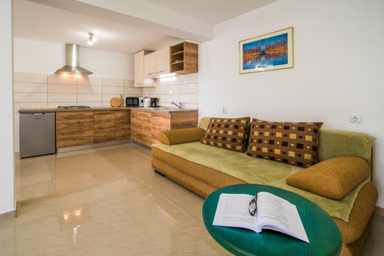 Holiday House Rosalia With Seaview And Swimming Pool Suzan Buitenkant foto